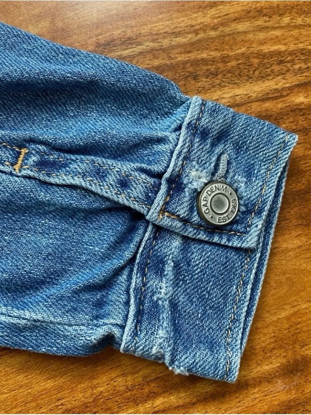 GAP like new